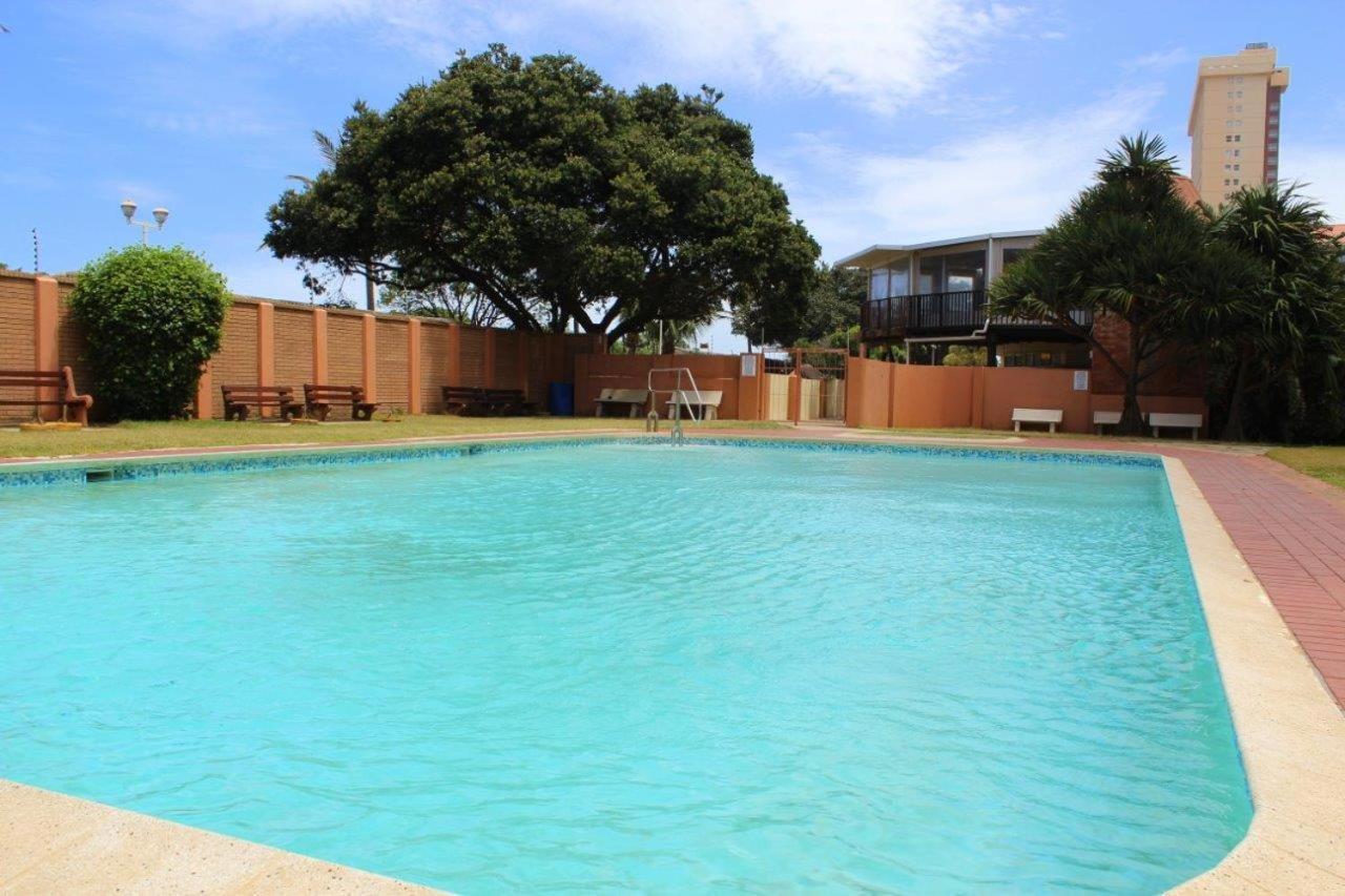 Appartement Silver Dolphin Holidays à Amanzimtoti Extérieur photo