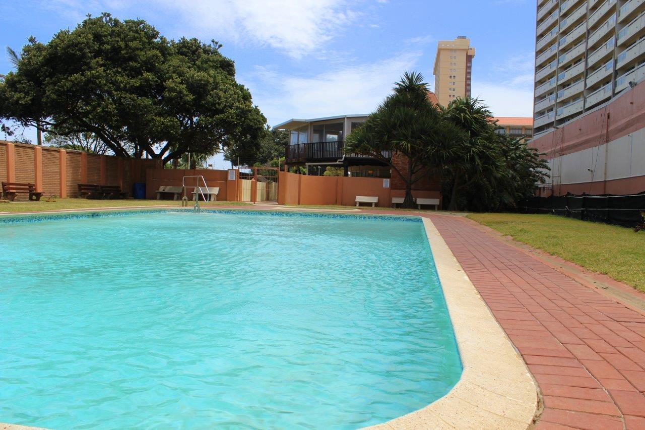 Appartement Silver Dolphin Holidays à Amanzimtoti Extérieur photo
