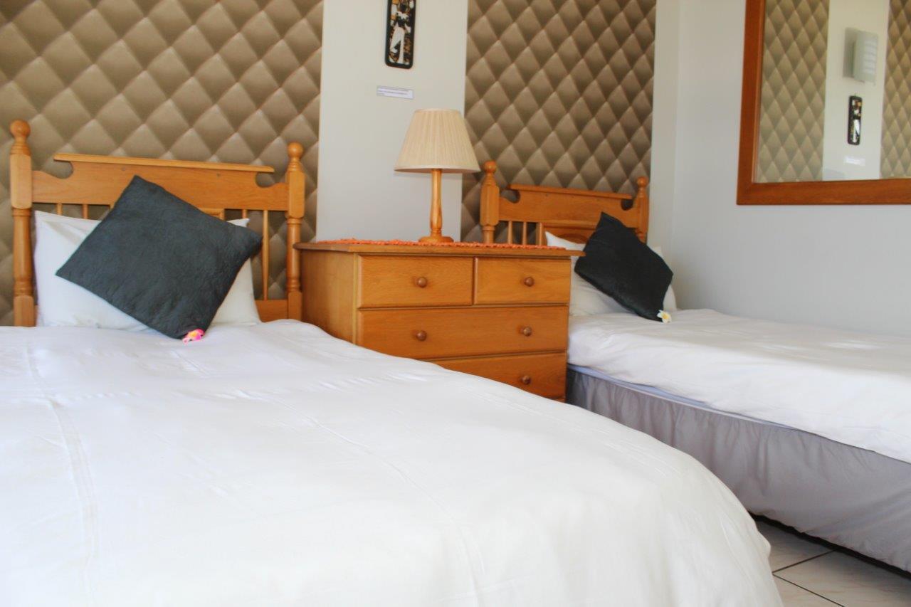 Appartement Silver Dolphin Holidays à Amanzimtoti Extérieur photo