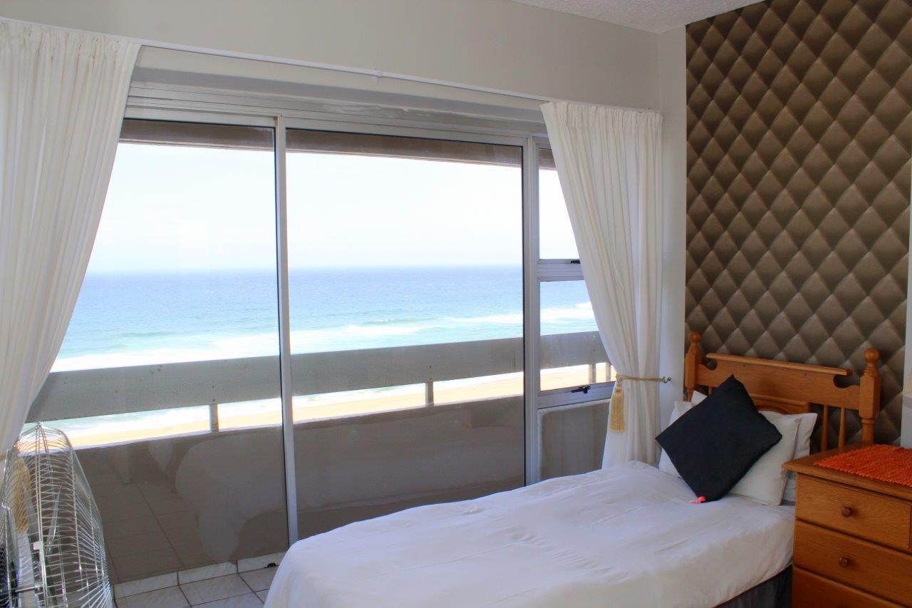 Appartement Silver Dolphin Holidays à Amanzimtoti Extérieur photo
