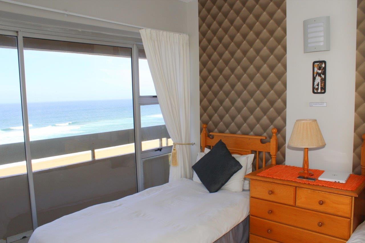 Appartement Silver Dolphin Holidays à Amanzimtoti Extérieur photo