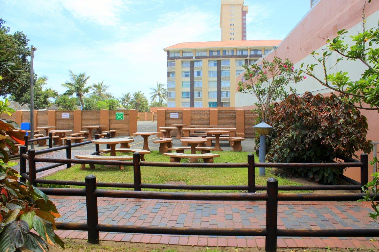 Appartement Silver Dolphin Holidays à Amanzimtoti Extérieur photo